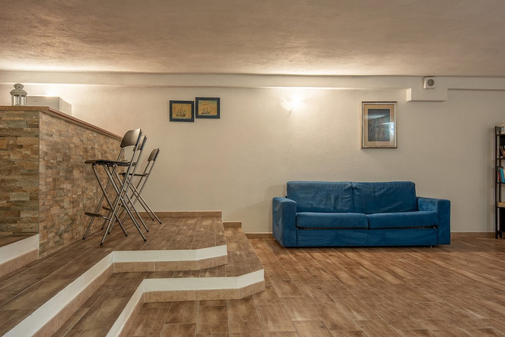 Cristal Blu Apartments In Santa Teresa Gallura
