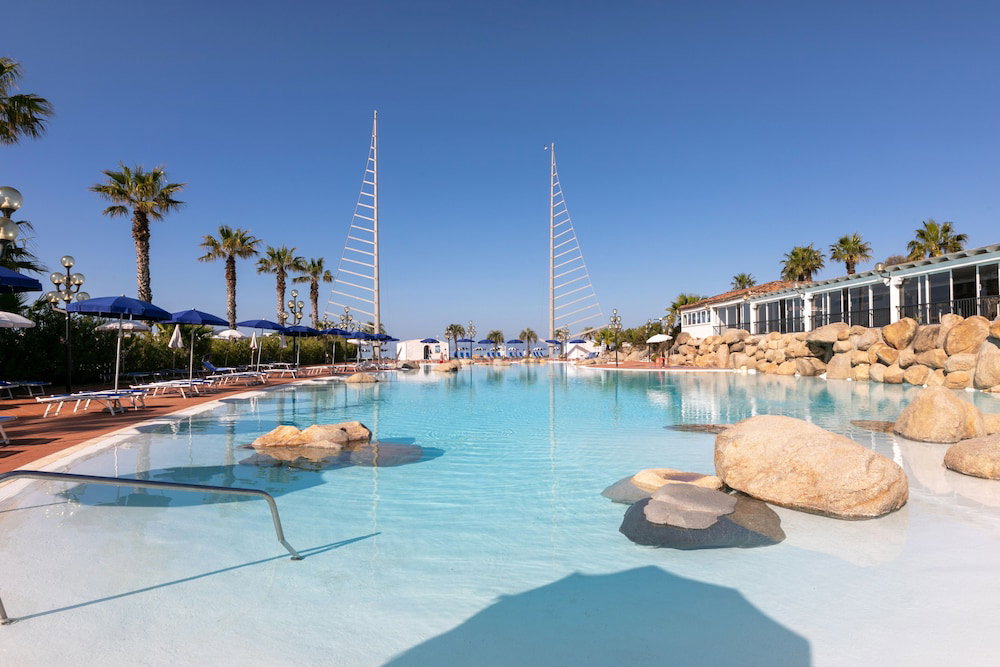 Hotel Phi Hotel Sighientu