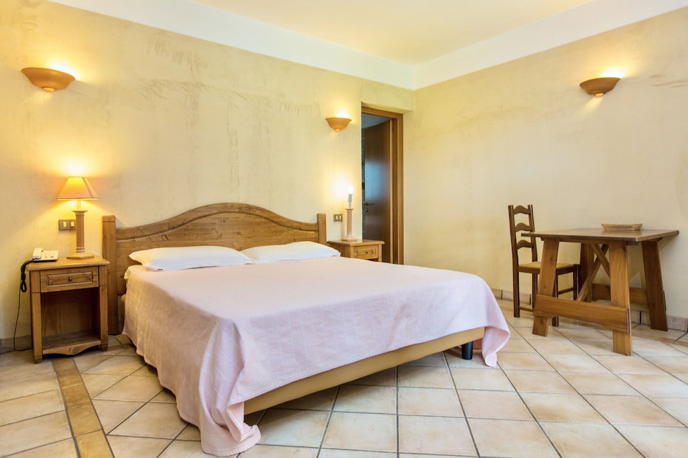 Hotel Residence Con Piscina A 250 Mt Dal Mare