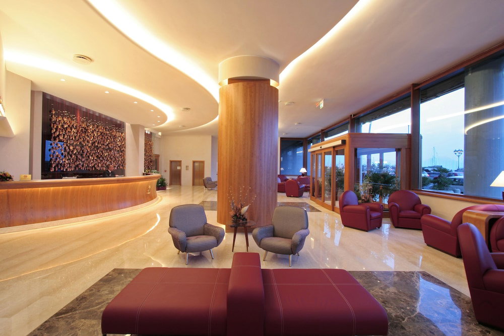 Royal Continental Hotel Naples