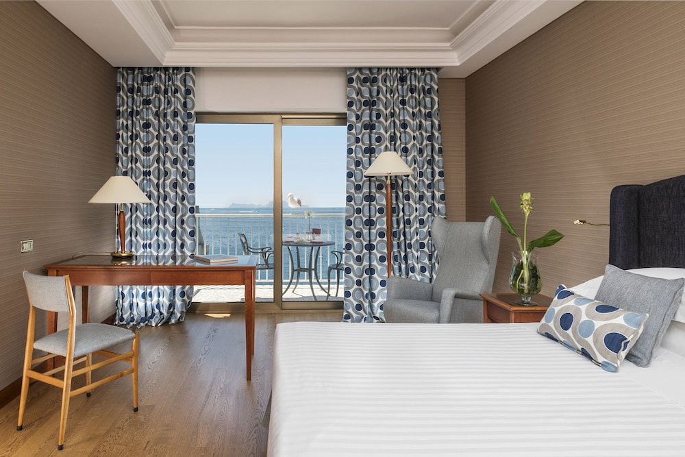 Royal Continental Hotel Naples