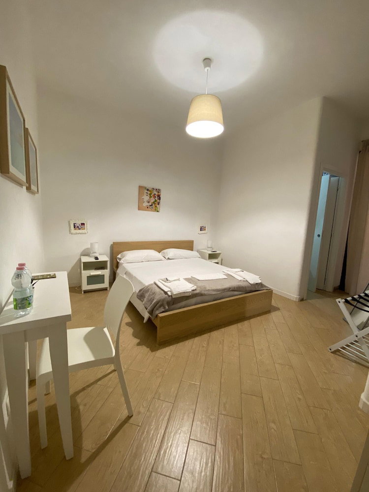 Hotel Manu's House B&B