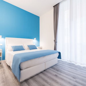 Hotel Napoliving cazare Porto