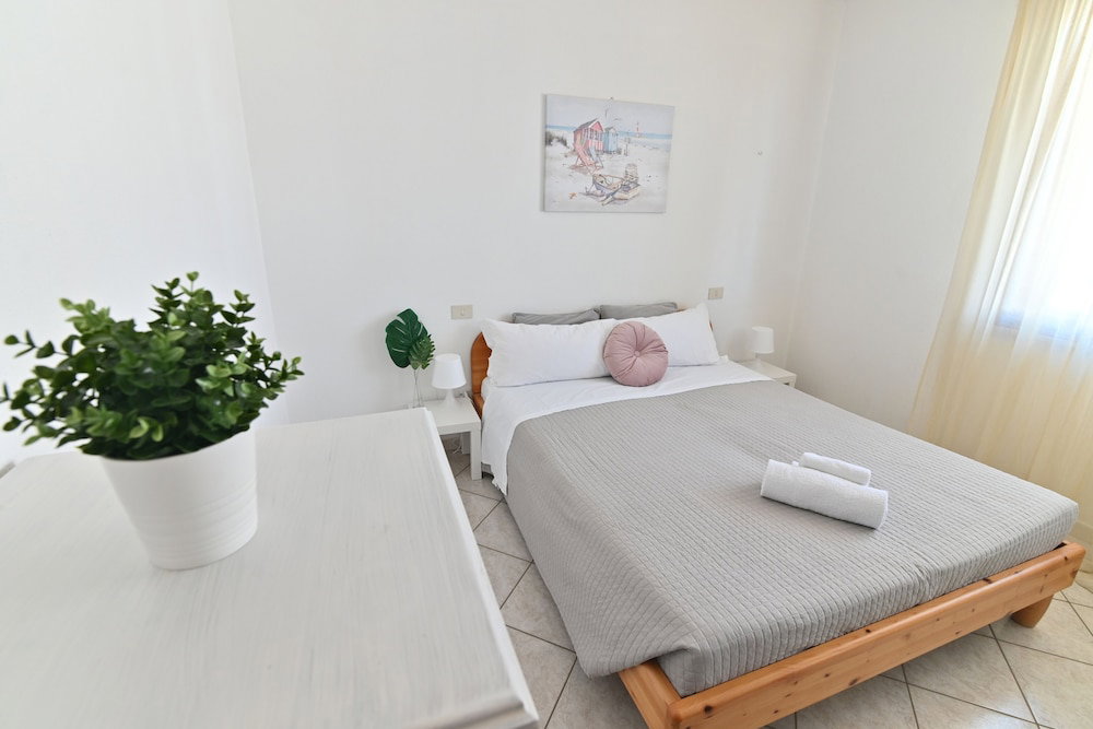 Hotel Izzhome Maris