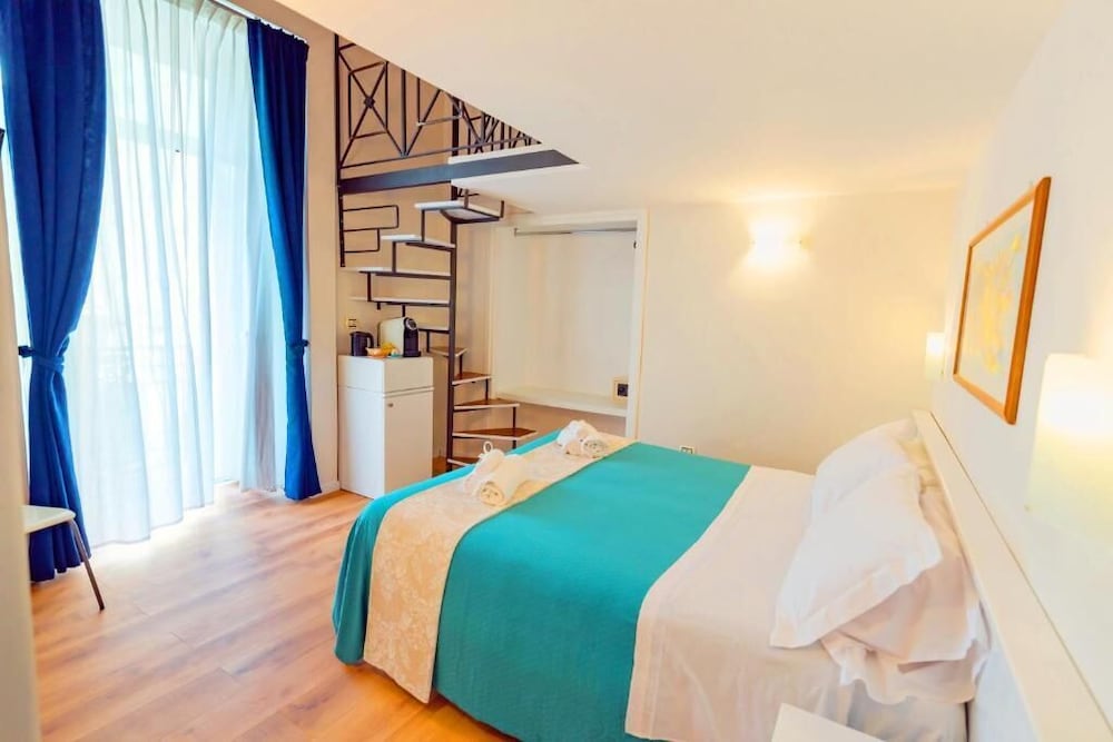 Hotel Cvm Mare Luna Guesthouse