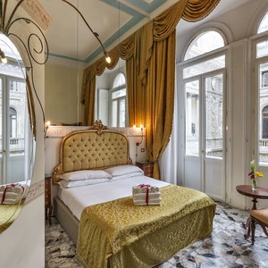 Hotel B&B Art Suite Santa Brigida cazare San Ferdinando