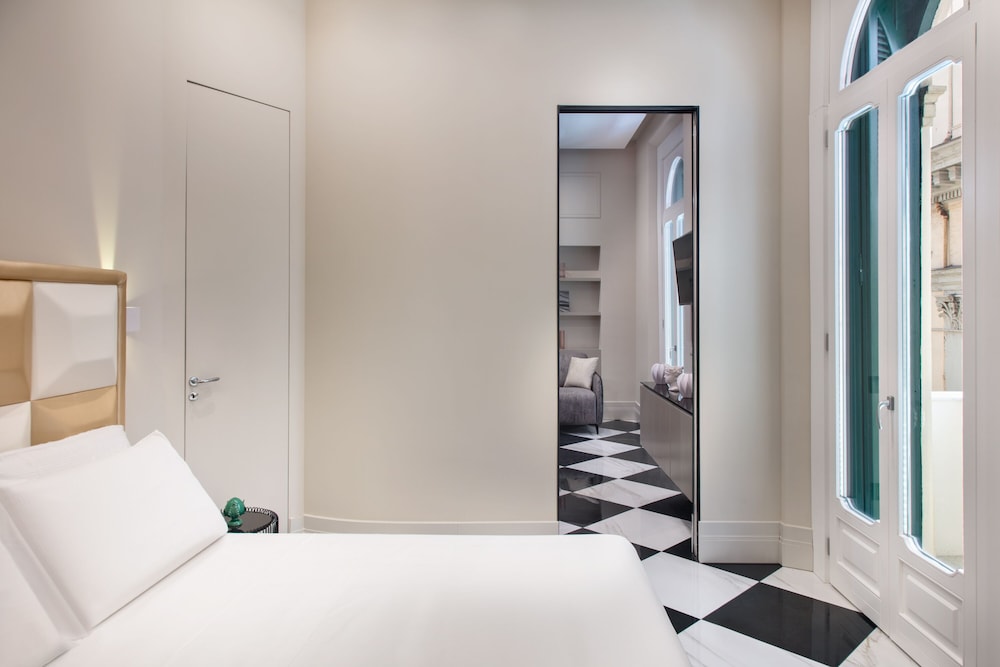 Hotel Lady Rose One