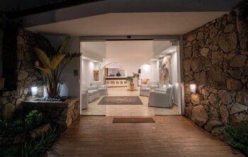 Hotel Pedra Santa