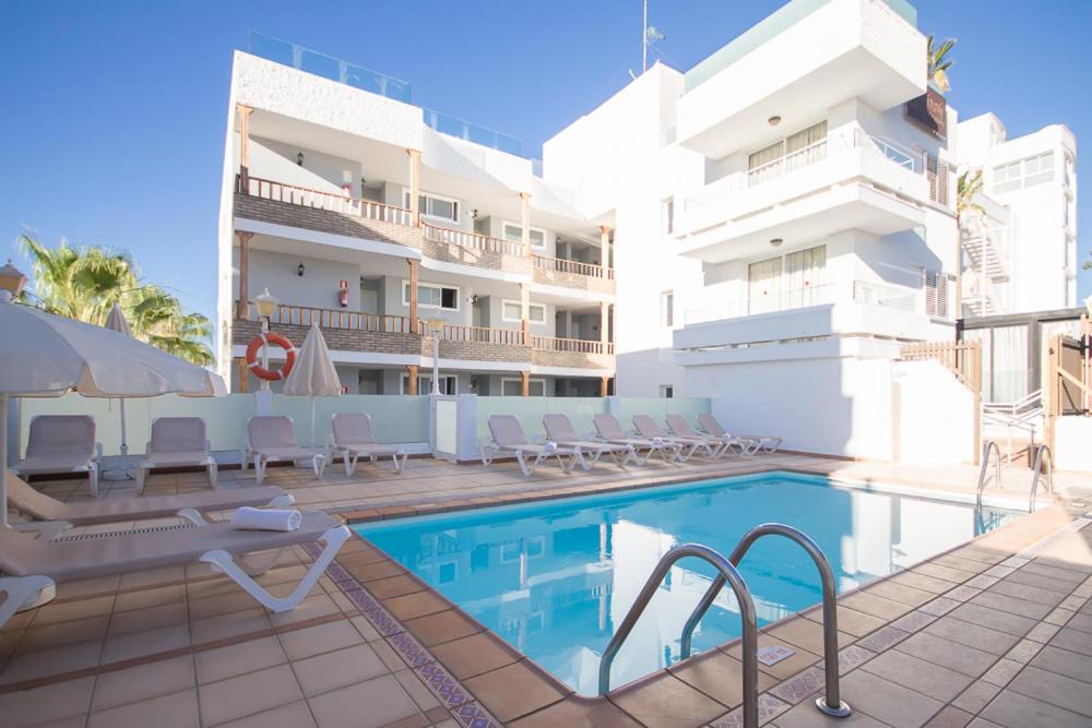 Apartamentos Tarahal