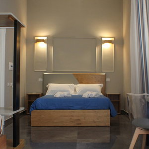 Hotel Be Italian Flat Piazza Bovio 22 cazare Porto