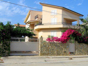 Hotel Simplistic Holiday Home In Sciacca Near Horse Riding cazare Sciacca