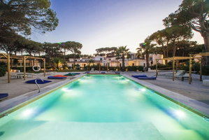 Hotel New Barcavela cazare Pula