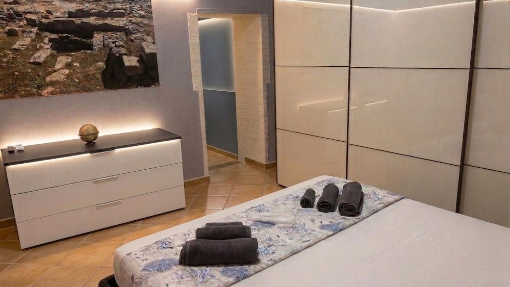 Hotel Donna Giovanna Holiday Home Pula