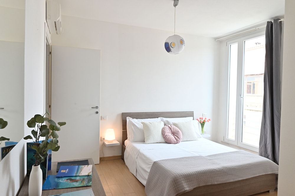 Izzhome Oasis