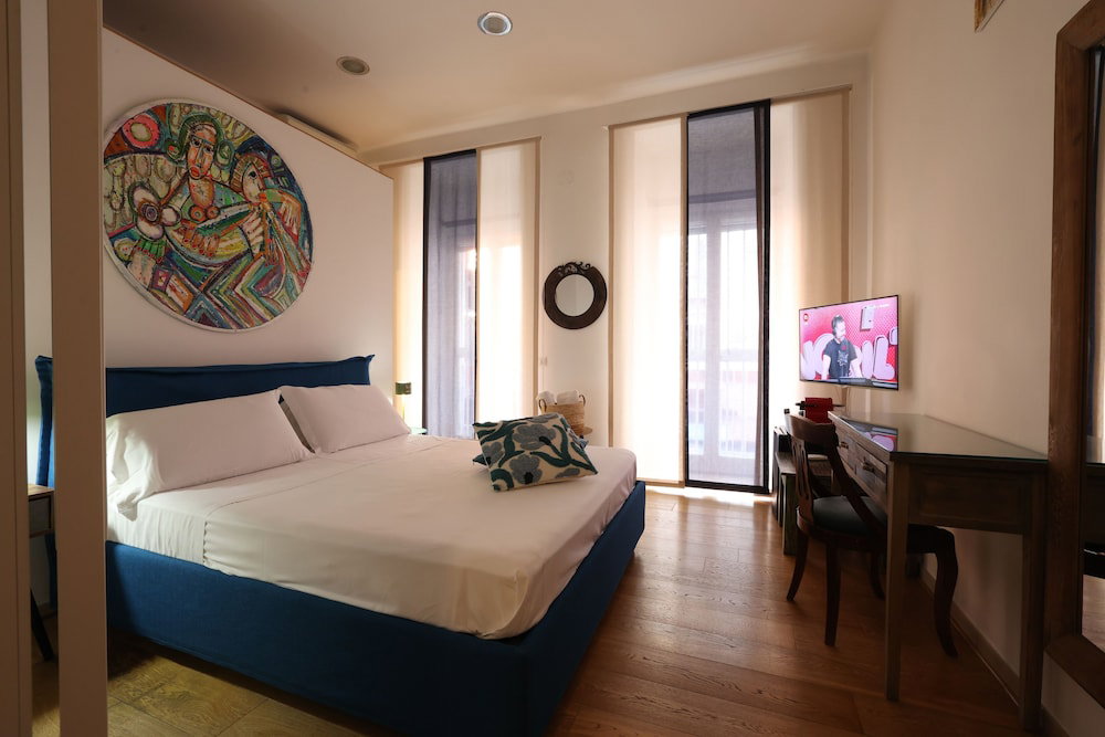 Hotel Dimora Megaride