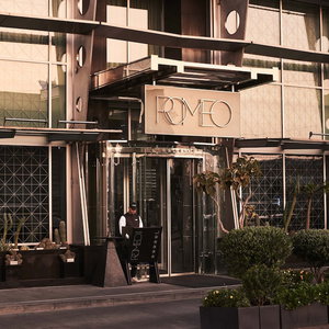 Hotel Romeo Napoli cazare Porto