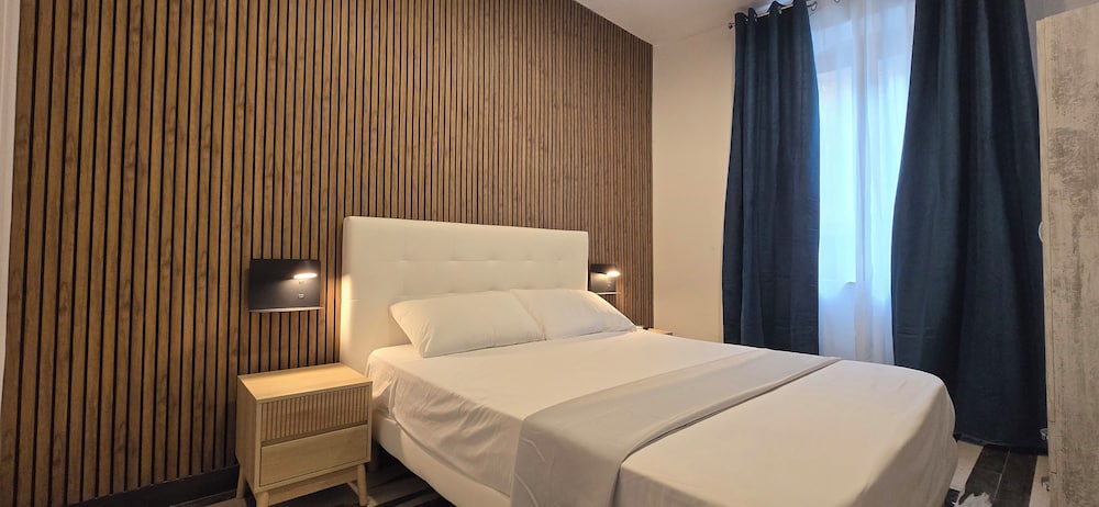 Hotel Napoli Central Stay