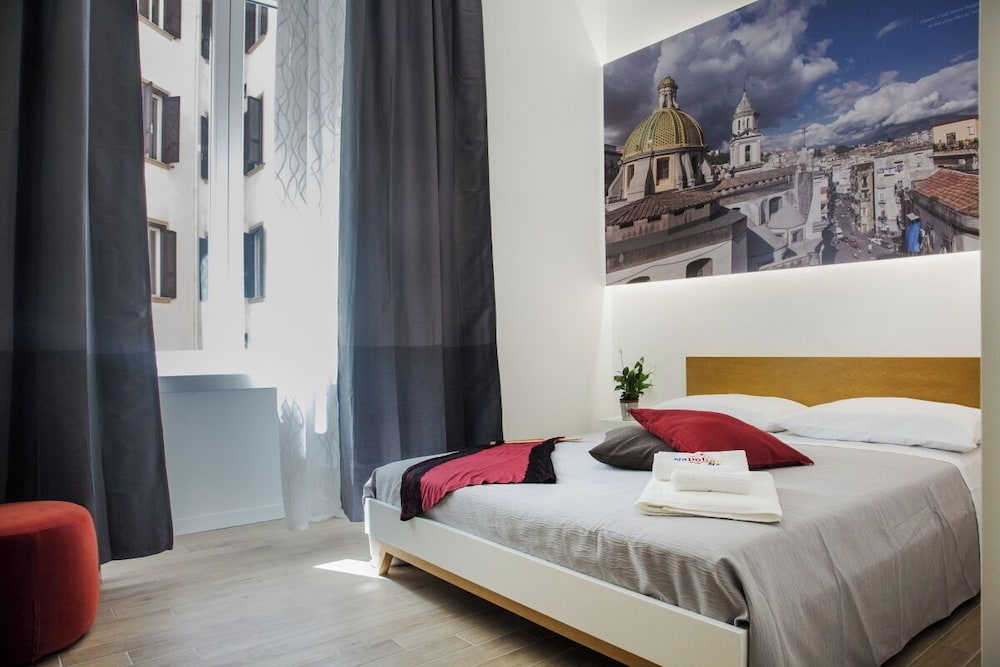 Hotel Napolinn B&B
