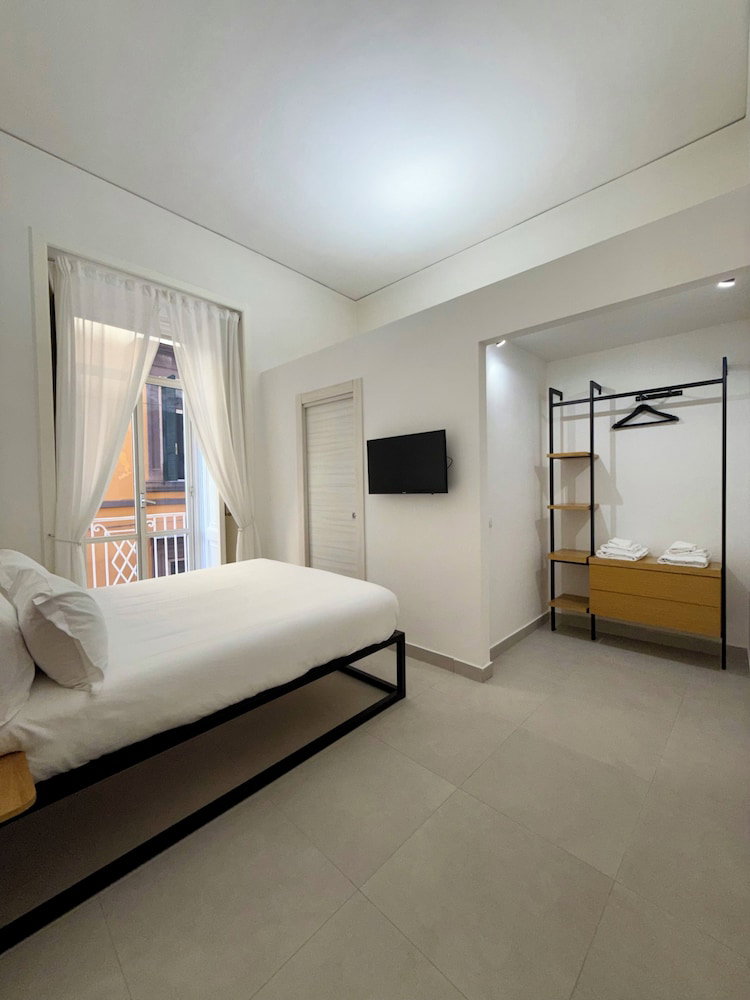Hotel Nabab-Napoli Bed And Breakfast