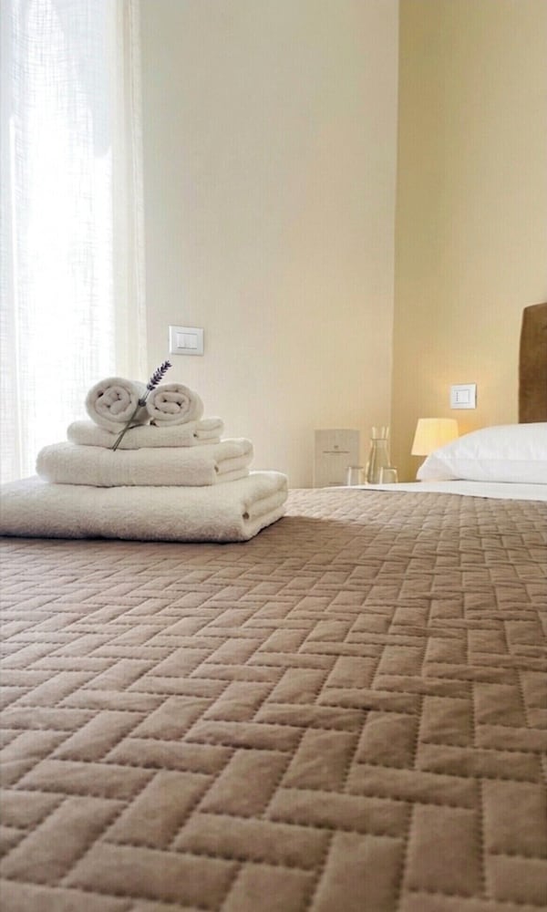 Hotel Nerisa Home