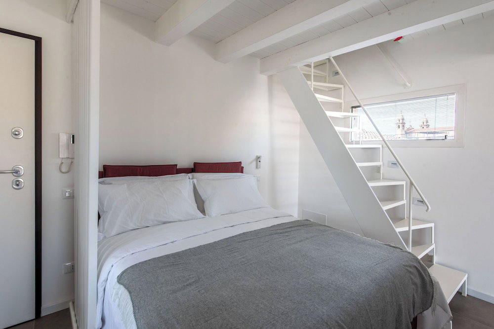 Suite Vucciria With Terrace By Wonderful Italy