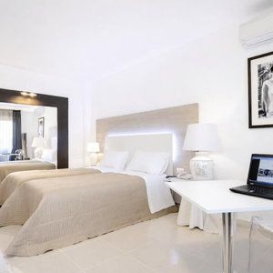 Sejur Hotel La Corte vacanta Olbia