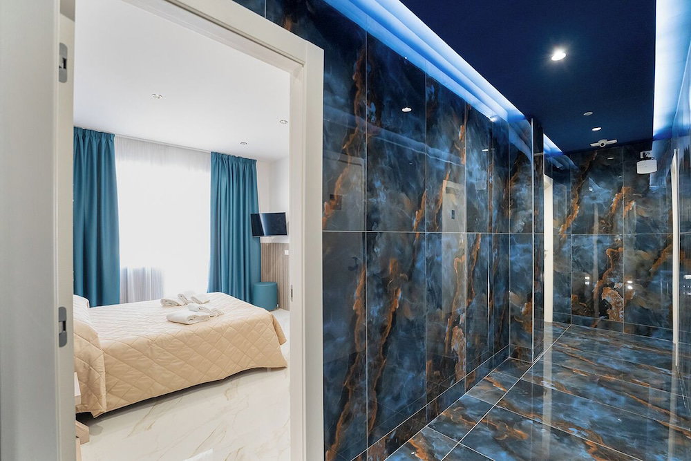 Hotel Greros H. Rooms Napoli Centro By Clapa Group Dislocated Hospitality