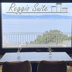 Hotel Reggio Suite Luxury B&B cazare Reggio Calabria