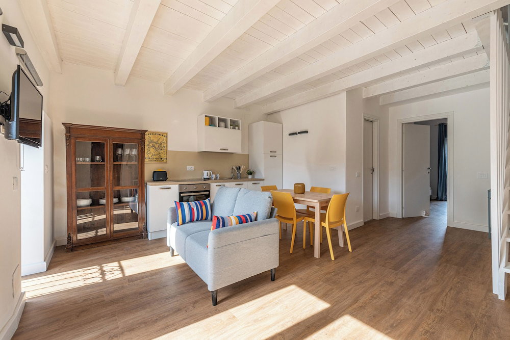 Hotel Casa Valverde In Centro Storico By Wonderful Italy