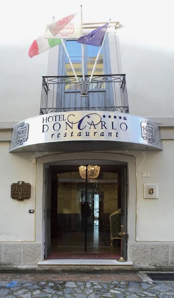 Hotel Hotel Don Carlo 4S