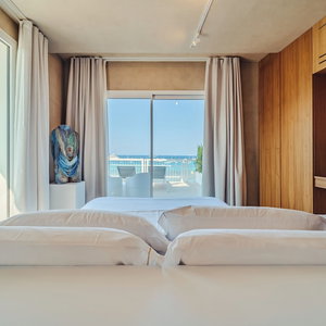 Hotel Hybrid Icon Rooms Gallery cazare Sferracavallo
