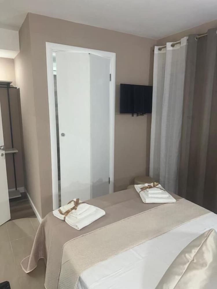 Hotel Pisacane Family Sea