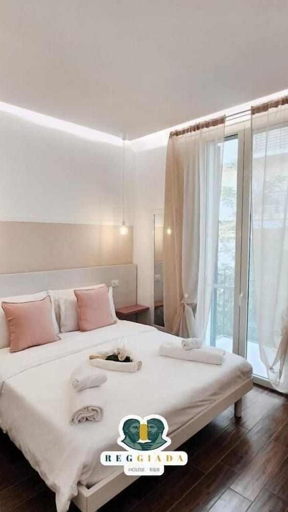 Hotel Reggiada House