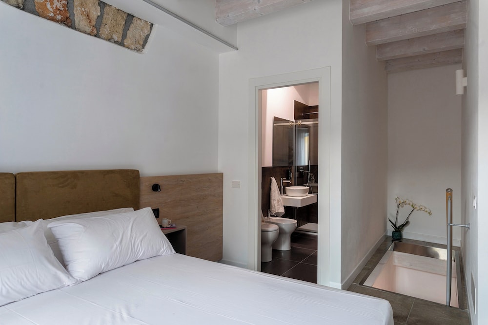 Serenèa Suites & Apartments