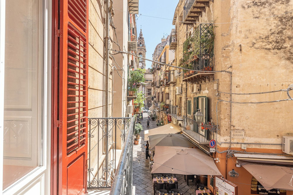 Hotel Il Cortile Degli Aragonesi By Wonderful Italy