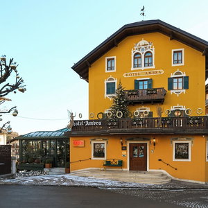 Hotel Ambra Cortina Luxury & Fashion Boutique Hotel cazare Cortina d'Ampezzo