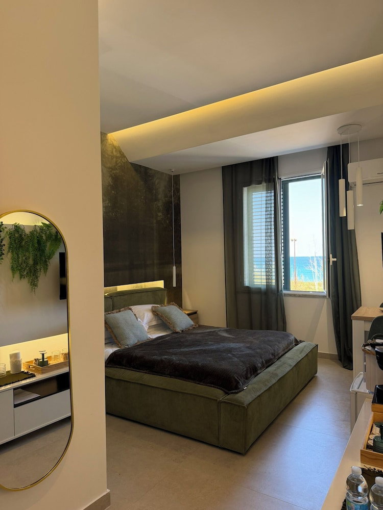 Hotel Suites Domus Fysi