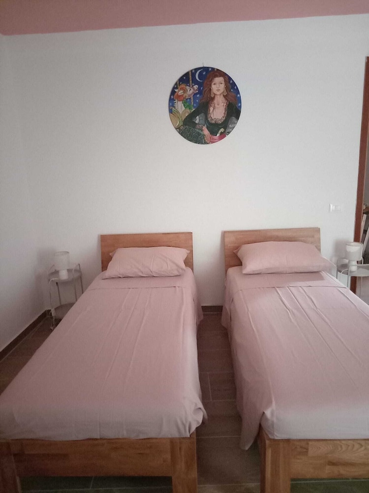 Hotel Rosano 76