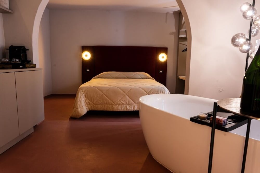 Chiave Di Volta Luxury Rooms & Suites