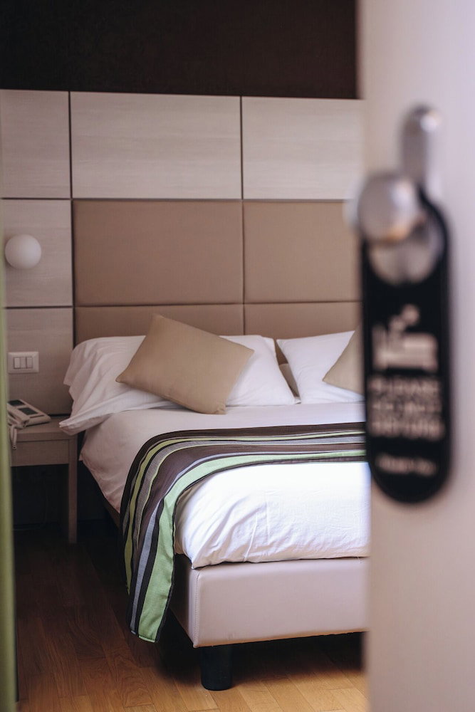 Hotel Hb Aosta Hotel & Balcony Spa