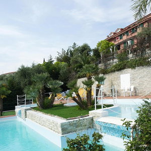 Hotel Holiday Villa Apartment In Imperia cazare Imperia