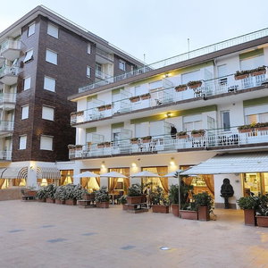 Hotel Hotel Arma cazare Taggia