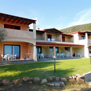 Hotel Modern Villa Chia With Stunning Sea View cazare Domus de Maria