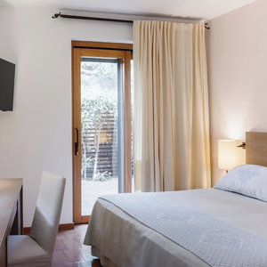 Hotel Aquadulci Hotel cazare Domus de Maria