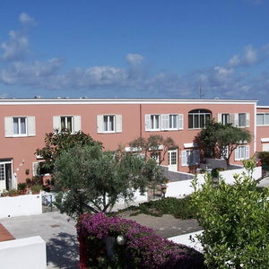 Sejur Residence Pensione Mena vacanta Ischia