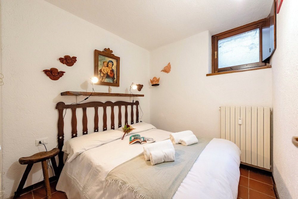 Hotel Lovely Apartment In Courmayeur