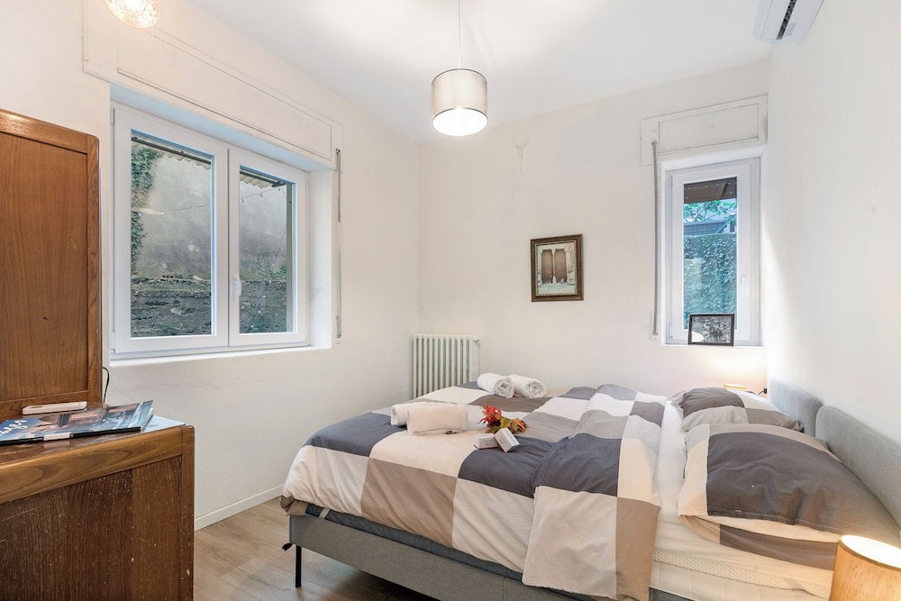 Hotel Gaia On Stresa Hill: 2Br With Ac And Outdoor Space