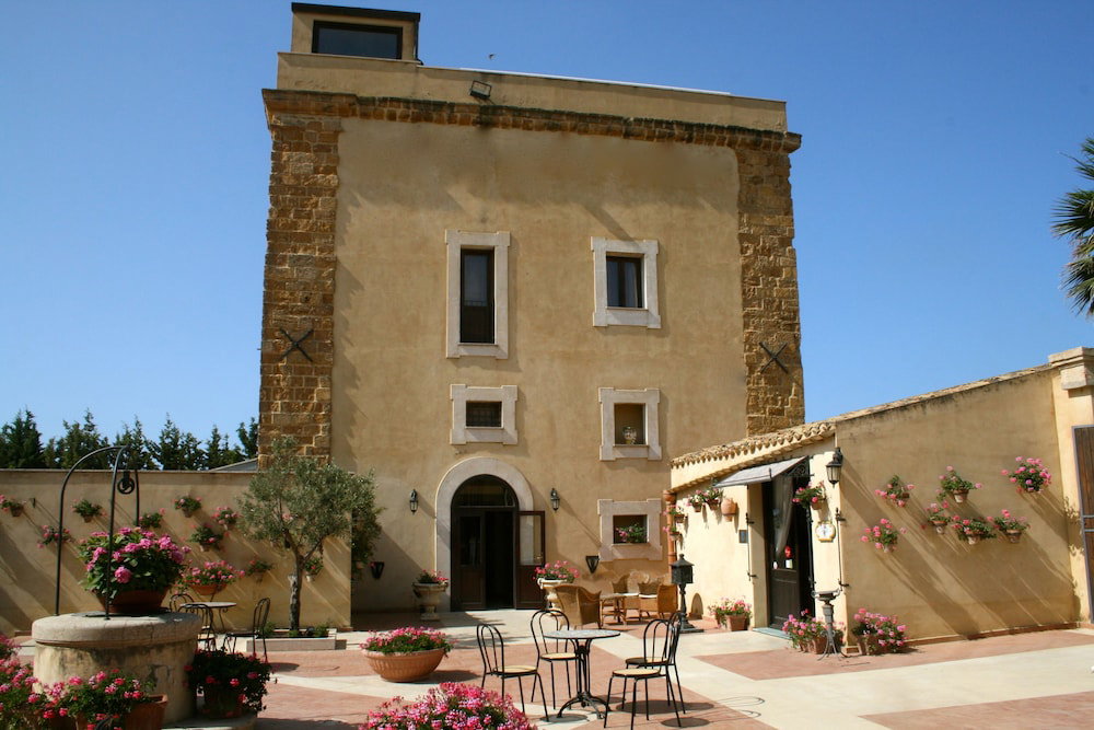 Hotel Baglio Della Luna
