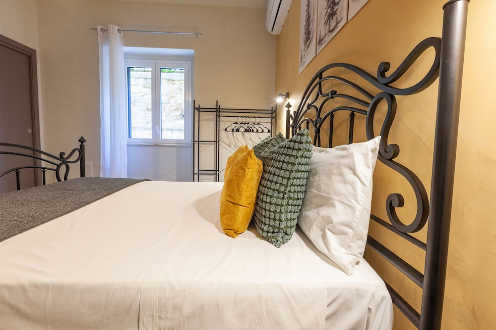 Malva Rooms