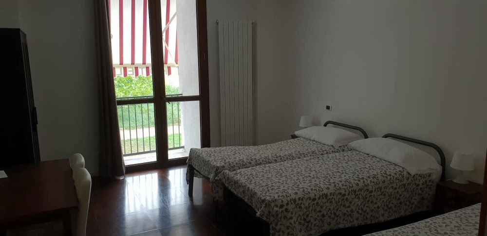 La Boheme Smart Hotel